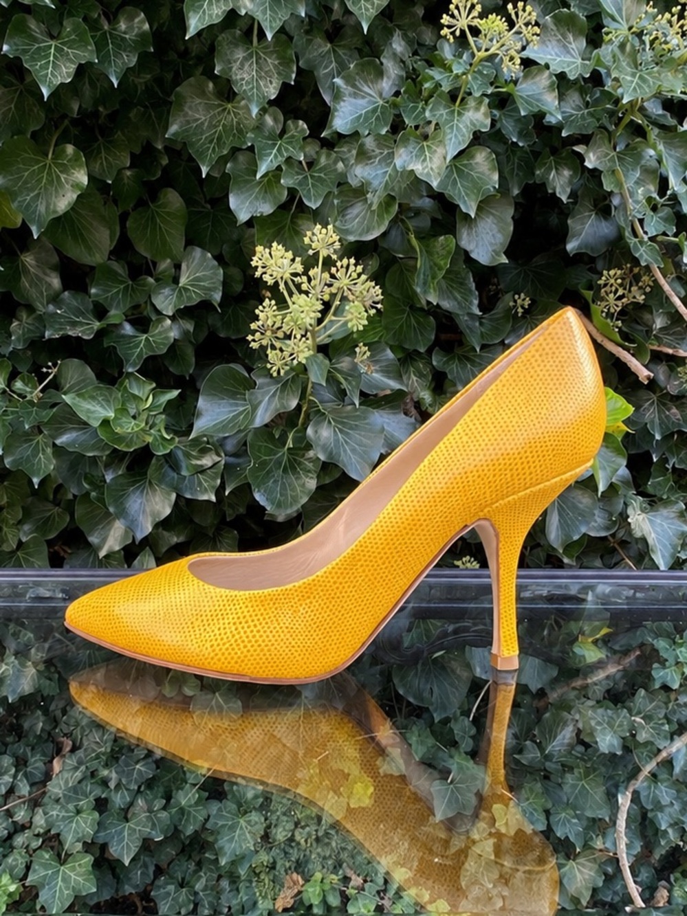 NEW! Giuseppe Zanotti 3” Yellow Pump Stiletto, Size EU 38.5